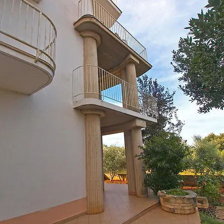 By The Sea 750 Apartment Pjescana Uvala
