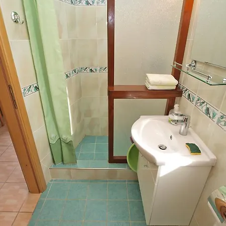 Apartman By The Sea 750 *