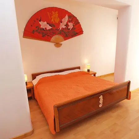 By The Sea 750 Apartman *