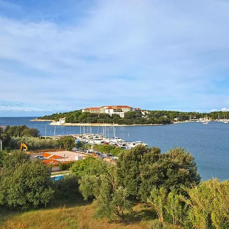 Apartman By The Sea 750 *